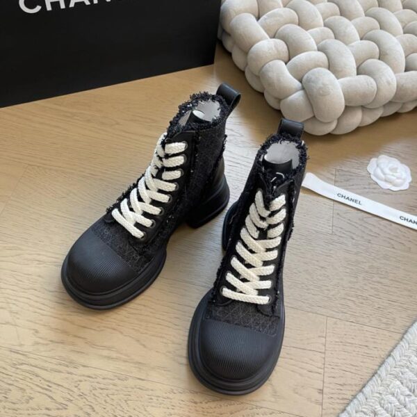 repliche,replica,perfette,siti di,affidabili,migliori siti,dove comprare,1:1,scarpe da ginnastica Nuove scarpe sportive bianche con suola spessa e tacco alto di Chanel, versione top (5CYPW)