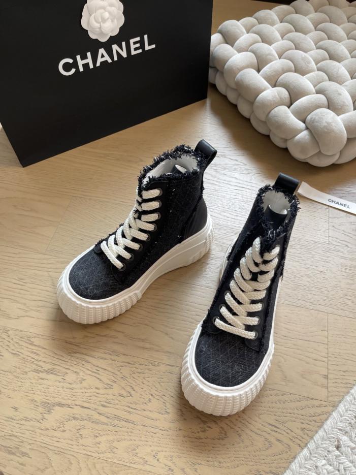repliche,replica,perfette,siti di,affidabili,migliori siti,dove comprare,1:1,scarpe da ginnastica Nuove scarpe sportive bianche con suola spessa e tacco alto di Chanel, versione top (VNRC0) repliche,replica,perfette,siti di,affidabili,migliori siti,dove comprare,1:1,scarpe da ginnastica Nuove scarpe sportive bianche con suola spessa e tacco alto di Chanel, versione top (VNRC0)