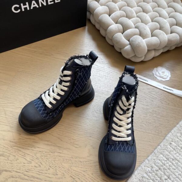 repliche,replica,perfette,siti di,affidabili,migliori siti,dove comprare,1:1,scarpe da ginnastica Le nuove scarpe sportive con plateau alto di Chanel (versione top) (VO8UN)