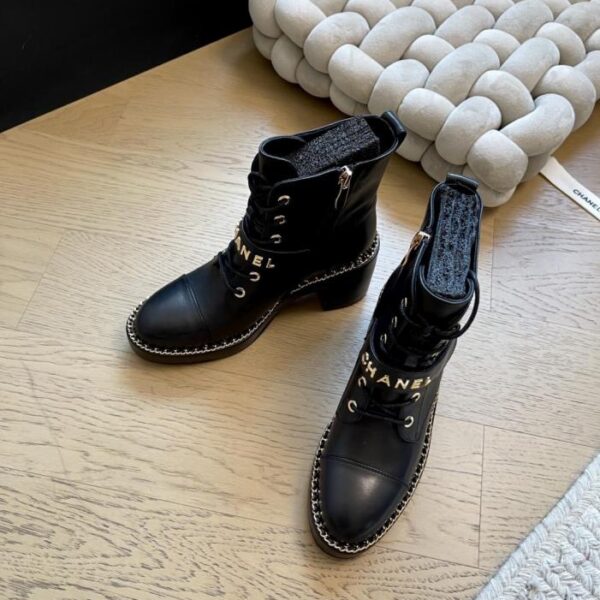 repliche,replica,perfette,siti di,affidabili,migliori siti,dove comprare,1:1,scarpe da ginnastica Stivaletti con tacco grosso Chanel autunno/inverno, versione top (4BLHP)