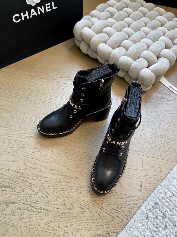 repliche,replica,perfette,siti di,affidabili,migliori siti,dove comprare,1:1,scarpe da ginnastica Stivaletti con tacco grosso Chanel autunno/inverno, versione top (4BLHP) repliche,replica,perfette,siti di,affidabili,migliori siti,dove comprare,1:1,scarpe da ginnastica Stivaletti con tacco grosso Chanel autunno/inverno, versione top (4BLHP)