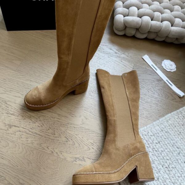 repliche,replica,perfette,siti di,affidabili,migliori siti,dove comprare,1:1,scarpe da ginnastica Chanel Autunno/Inverno Nuovi stivali Martin con catena, versione top (WI7DZ)