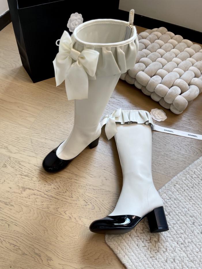 repliche,replica,perfette,siti di,affidabili,migliori siti,dove comprare,1:1,scarpe da ginnastica Stivaletti lunghi con fiocco e tacco grosso Chanel autunno/inverno (9I1XL) repliche,replica,perfette,siti di,affidabili,migliori siti,dove comprare,1:1,scarpe da ginnastica Stivaletti lunghi con fiocco e tacco grosso Chanel autunno/inverno (9I1XL)