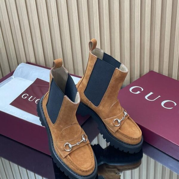 repliche,replica,perfette,siti di,affidabili,migliori siti,dove comprare,1:1,scarpe da ginnastica Gli ultimi stivaletti alla caviglia con tacco medio e suola spessa scanalata di GUCCI per l’autunno e l’inverno, stivaletti alla caviglia elasticizzati Chelsea boots (GBH3C)