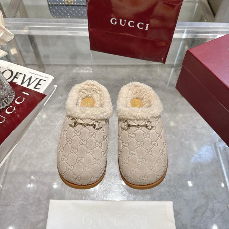repliche,replica,perfette,siti di,affidabili,migliori siti,dove comprare,1:1,scarpe da ginnastica Pantofole da donna in lana con morsetto in pelle scamosciata GUCCI autunno e inverno (6318U) repliche,replica,perfette,siti di,affidabili,migliori siti,dove comprare,1:1,scarpe da ginnastica Pantofole da donna in lana con morsetto in pelle scamosciata GUCCI autunno e inverno (6318U)
