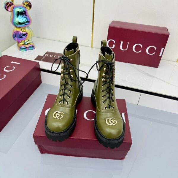 repliche,replica,perfette,siti di,affidabili,migliori siti,dove comprare,1:1,scarpe da ginnastica Nuovi stivali Martin GUCCI con lacci coordinati (9TH0L)
