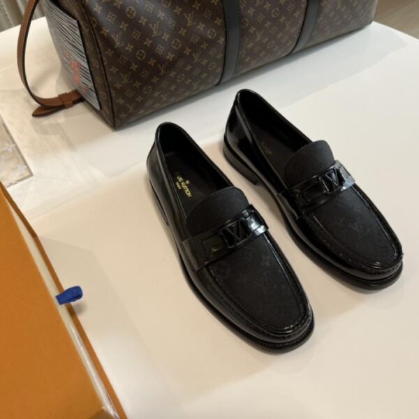 Mocassini LV Slip-On in pelle, pelle di vacchetta importata, tessuto stampato, suola in vera pelle (I3PXU)