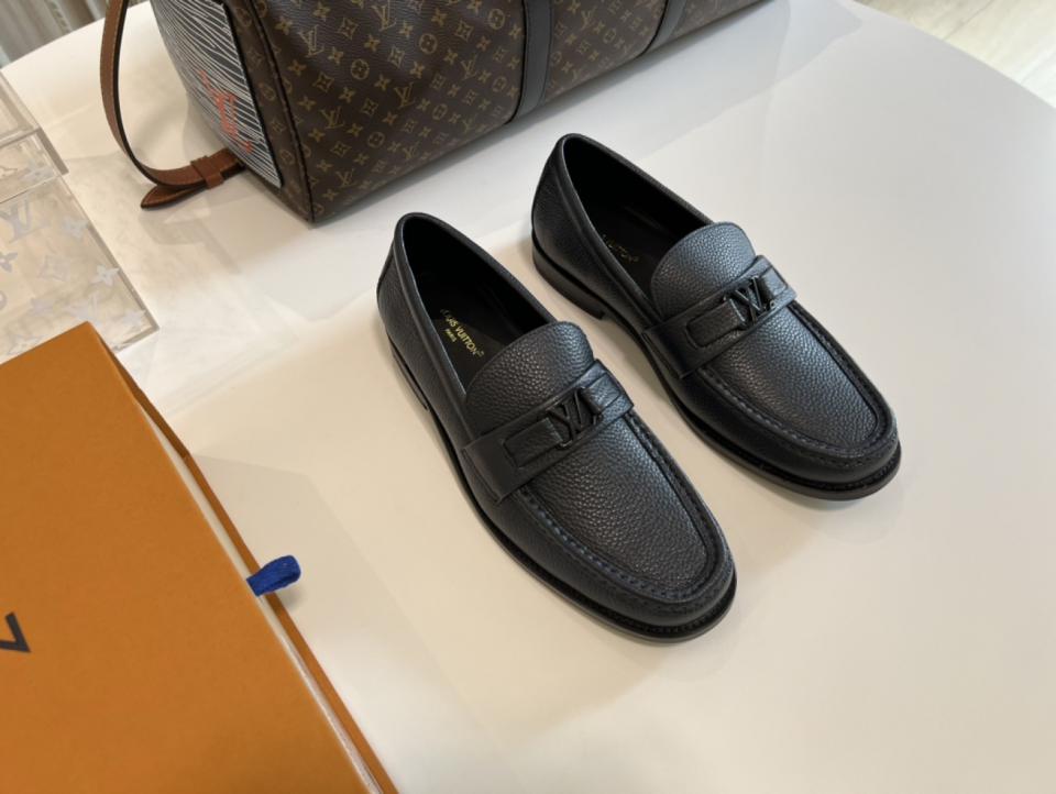 repliche,replica,perfette,siti di,affidabili,migliori siti,dove comprare,1:1,scarpe da ginnastica Mocassini LV Slip-On in pelle, pelle di vacchetta importata, tessuto stampato, suola in vera pelle (MJ2TZ) repliche,replica,perfette,siti di,affidabili,migliori siti,dove comprare,1:1,scarpe da ginnastica Mocassini LV Slip-On in pelle, pelle di vacchetta importata, tessuto stampato, suola in vera pelle (MJ2TZ)