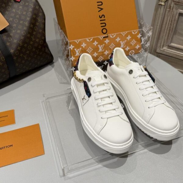 repliche,replica,perfette,siti di,affidabili,migliori siti,dove comprare,1:1,scarpe da ginnastica Scarpe bianche con suola spessa della serie LV Time Out (40 da donna, 45 da uomo, realizzate su misura) (YVB4Y)
