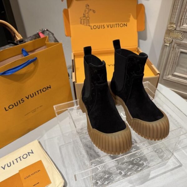 repliche,replica,perfette,siti di,affidabili,migliori siti,dove comprare,1:1,scarpe da ginnastica Stivaletti Chelsea con plateau e cinturino elastico in pelle di vacchetta LV (41 realizzati su misura, nessun reso o cambio) (FBVFS)