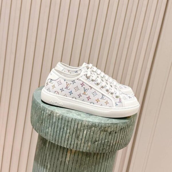 repliche,replica,perfette,siti di,affidabili,migliori siti,dove comprare,1:1,scarpe da ginnastica Le nuove sneakers sportive casual di alta gamma Louis Vuitton Primavera/Estate (WKEGB)