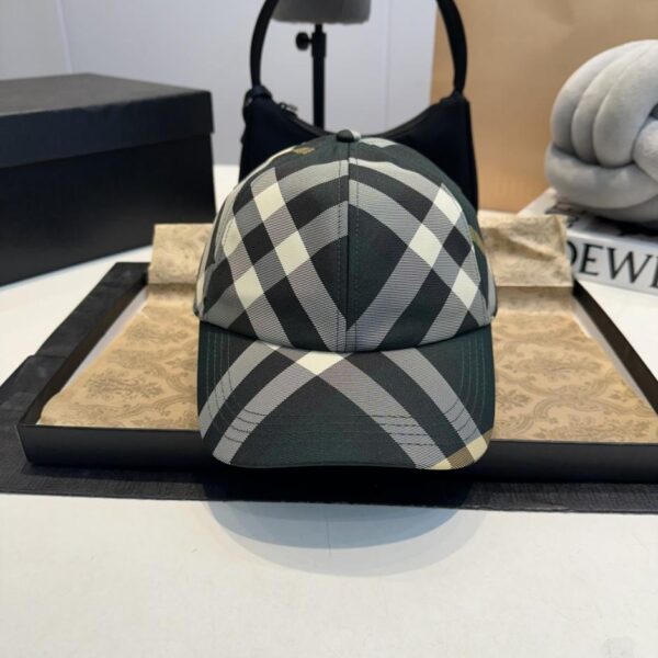 repliche,replica,perfette,siti di,affidabili,migliori siti,dove comprare,1:1,scarpe da ginnastica Cappellino da baseball originale Burberry (7Z8OX)