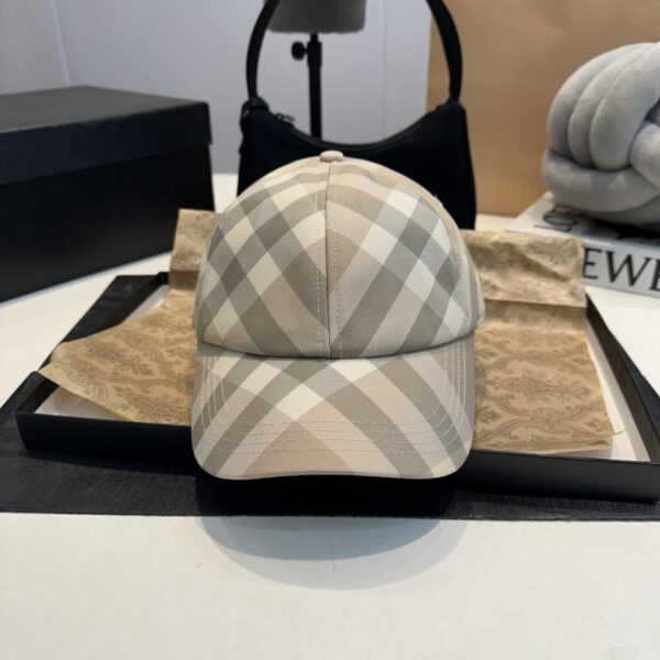 repliche,replica,perfette,siti di,affidabili,migliori siti,dove comprare,1:1,scarpe da ginnastica Cappellino da baseball originale Burberry (PTEJN)