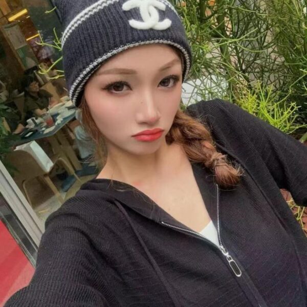 repliche,replica,perfette,siti di,affidabili,migliori siti,dove comprare,1:1,scarpe da ginnastica Sito ufficiale Chanel, cappello lavorato a maglia di qualità per autunno e inverno (IWZ9N)