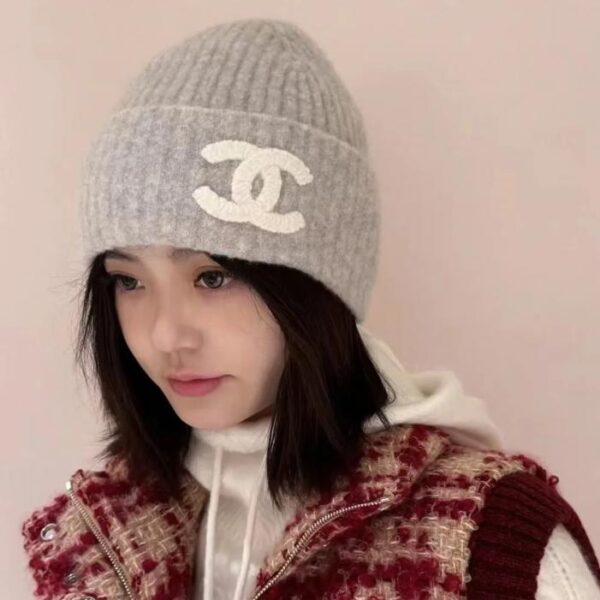 repliche,replica,perfette,siti di,affidabili,migliori siti,dove comprare,1:1,scarpe da ginnastica Sito ufficiale CHANEL cappello lavorato a maglia di qualità autunno e inverno (HT9LM)