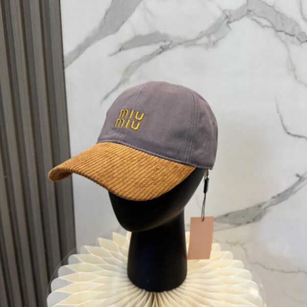 repliche,replica,perfette,siti di,affidabili,migliori siti,dove comprare,1:1,scarpe da ginnastica Cappellino da baseball in velluto a coste autunno e inverno MIUMIU (N2EXA)