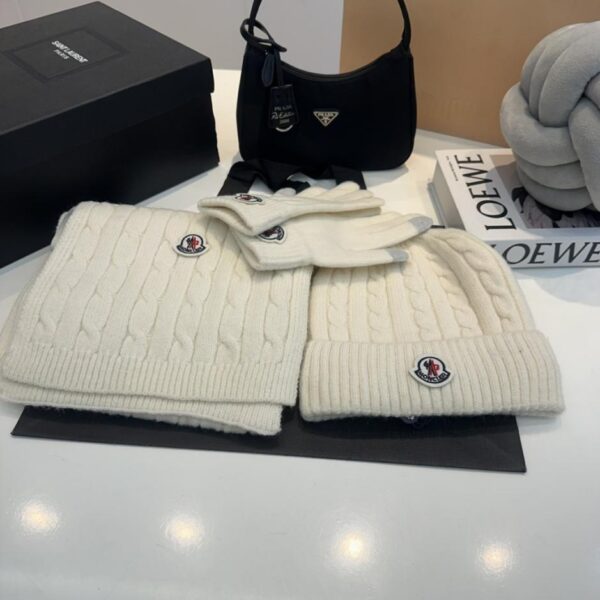 repliche,replica,perfette,siti di,affidabili,migliori siti,dove comprare,1:1,scarpe da ginnastica Berretto lavorato a maglia Moncler autunno e inverno (DBIZQ)