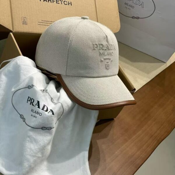repliche,replica,perfette,siti di,affidabili,migliori siti,dove comprare,1:1,scarpe da ginnastica Cappellino da baseball PRADA (E0D7R)