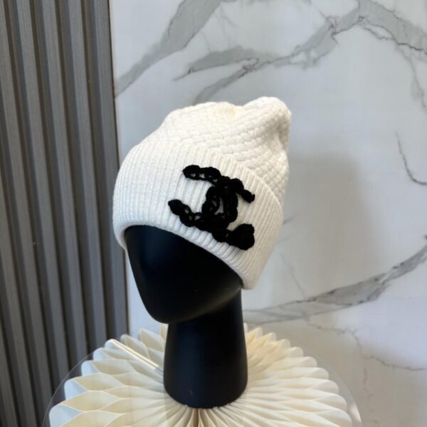repliche,replica,perfette,siti di,affidabili,migliori siti,dove comprare,1:1,scarpe da ginnastica Sito ufficiale Chanel Cappello lavorato a maglia autunno e inverno di qualità Chanel (Z49E3)
