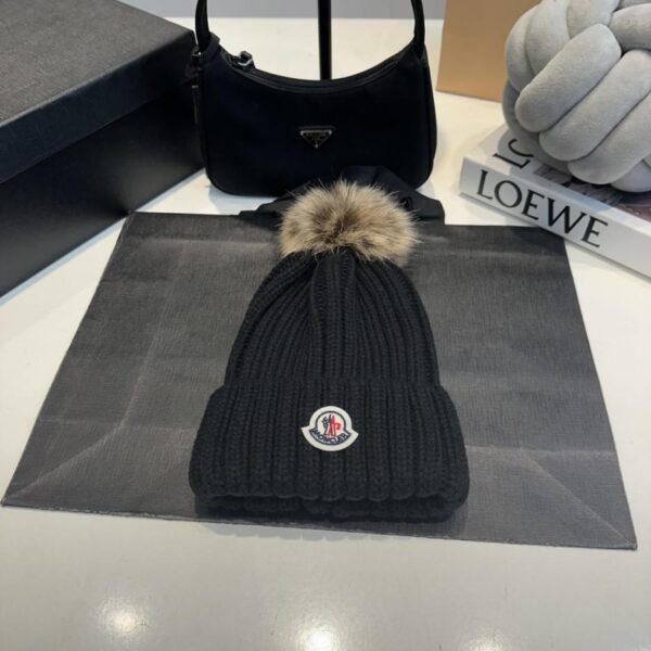 repliche,replica,perfette,siti di,affidabili,migliori siti,dove comprare,1:1,scarpe da ginnastica Versione alta del sito ufficiale Moncler classico cappello in maglia unisex (JA1JS)