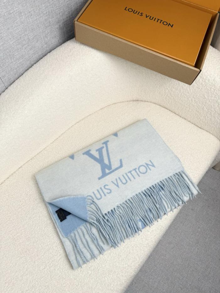 repliche,replica,perfette,siti di,affidabili,migliori siti,dove comprare,1:1,scarpe da ginnastica Louis Vuitton High Edition – Sciarpa scialle blu lago (4CMHT) repliche,replica,perfette,siti di,affidabili,migliori siti,dove comprare,1:1,scarpe da ginnastica Louis Vuitton High Edition – Sciarpa scialle blu lago (4CMHT)