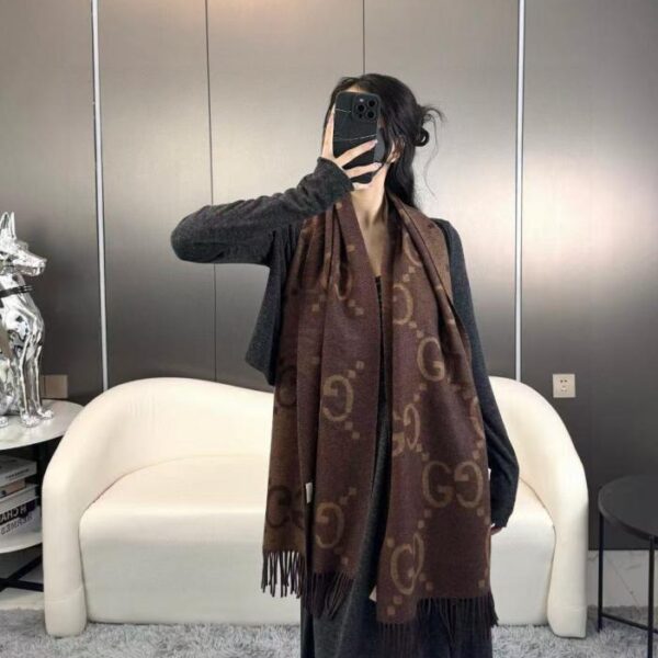 repliche,replica,perfette,siti di,affidabili,migliori siti,dove comprare,1:1,scarpe da ginnastica Sciarpa Big G Tassel, stile classico, double face, con nappa jacquard Big G (KFSP5)