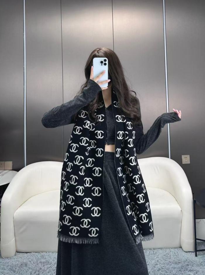 repliche,replica,perfette,siti di,affidabili,migliori siti,dove comprare,1:1,scarpe da ginnastica Sciarpa double face classica Chanel (29SIF) repliche,replica,perfette,siti di,affidabili,migliori siti,dove comprare,1:1,scarpe da ginnastica Sciarpa double face classica Chanel (29SIF)