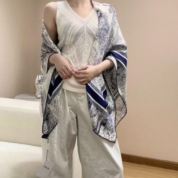 repliche,replica,perfette,siti di,affidabili,migliori siti,dove comprare,1:1,scarpe da ginnastica La nuova sciarpa di seta scozzese Jouy per l’autunno e l’inverno di Dior (Q5BFI)