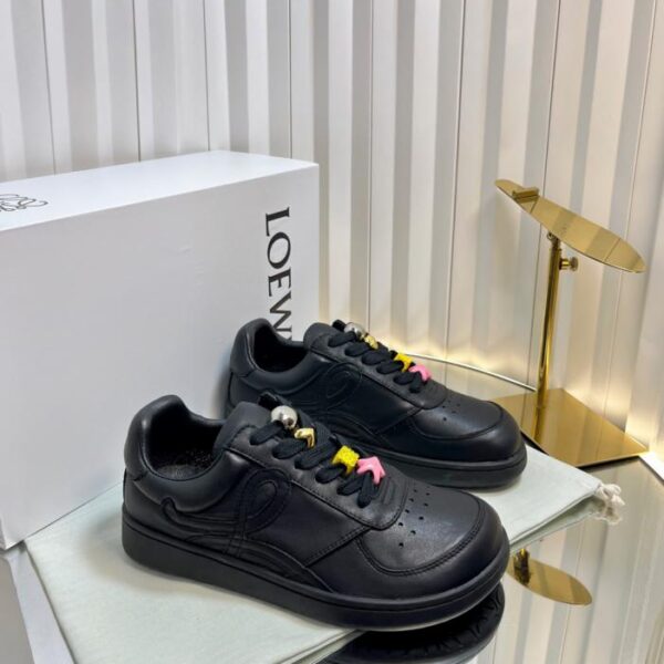 repliche,replica,perfette,siti di,affidabili,migliori siti,dove comprare,1:1,scarpe da ginnastica Nuove scarpe da ginnastica Loewe Balletrunner della Paris Fashion Week (YRRQQ)