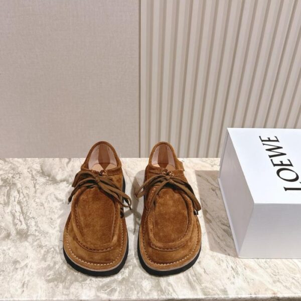repliche,replica,perfette,siti di,affidabili,migliori siti,dove comprare,1:1,scarpe da ginnastica L’ultima tendenza britannica di LOEWE, la serie cool con sincronizzazione contraria, le nuove scarpe da coppia (XPTDG)