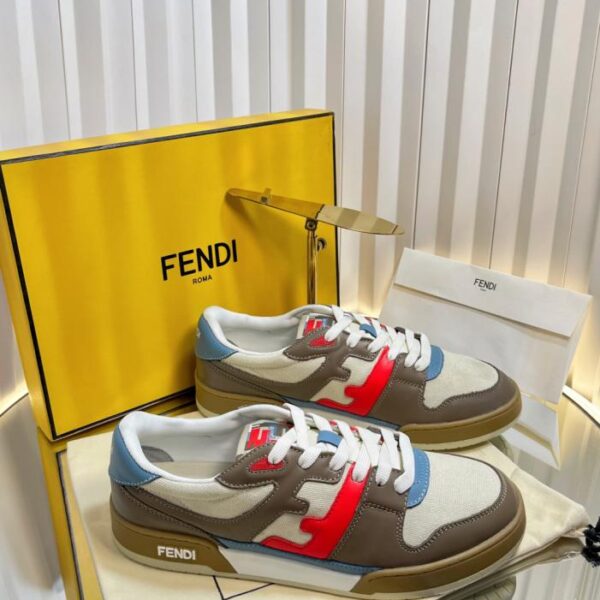 repliche,replica,perfette,siti di,affidabili,migliori siti,dove comprare,1:1,scarpe da ginnastica Fendi abbina le ultime scarpe casual e sportive (0GXUY)