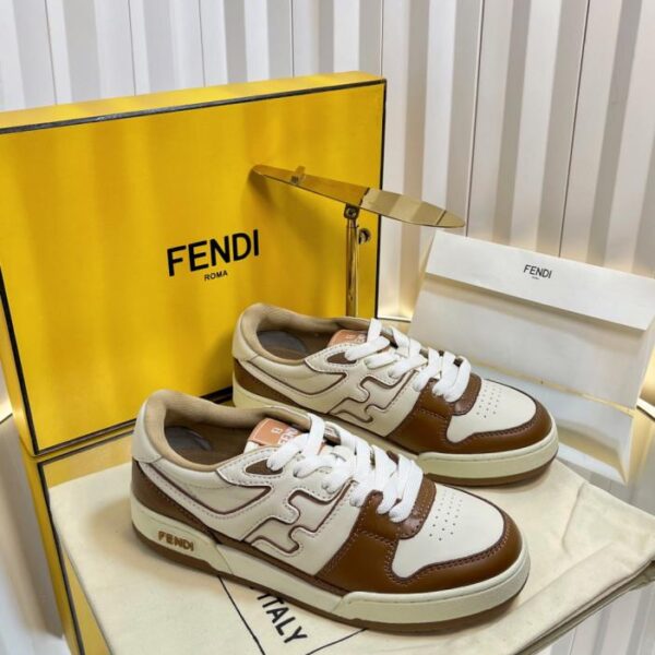 repliche,replica,perfette,siti di,affidabili,migliori siti,dove comprare,1:1,scarpe da ginnastica Fendi abbina le ultime scarpe casual e sportive (4C715)