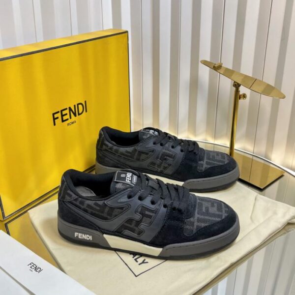 repliche,replica,perfette,siti di,affidabili,migliori siti,dove comprare,1:1,scarpe da ginnastica Fendi abbina le ultime scarpe casual e sportive (7DVJ8)