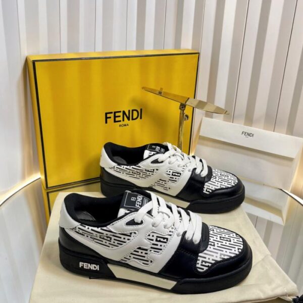 repliche,replica,perfette,siti di,affidabili,migliori siti,dove comprare,1:1,scarpe da ginnastica Fendi abbina le ultime scarpe casual e sportive (9TC3I)