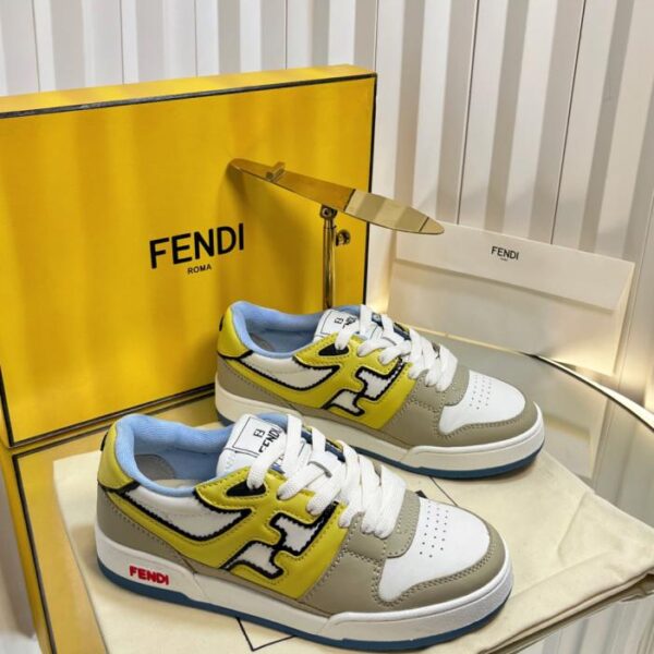 repliche,replica,perfette,siti di,affidabili,migliori siti,dove comprare,1:1,scarpe da ginnastica Fendi abbina le ultime scarpe casual e sportive (F24KM)