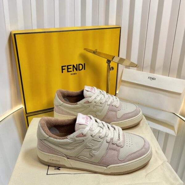 repliche,replica,perfette,siti di,affidabili,migliori siti,dove comprare,1:1,scarpe da ginnastica Fendi abbina le ultime scarpe casual e sportive (GKIT3)