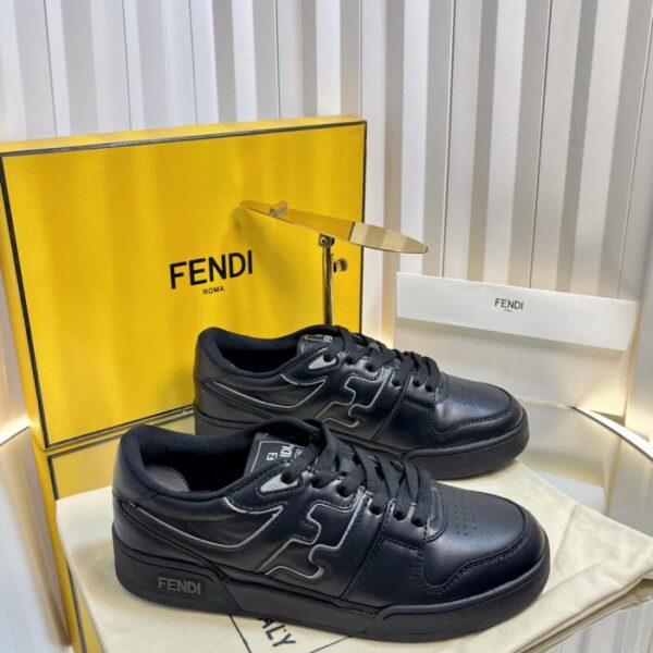 repliche,replica,perfette,siti di,affidabili,migliori siti,dove comprare,1:1,scarpe da ginnastica Fendi abbina le ultime scarpe casual e sportive (HFU4A)