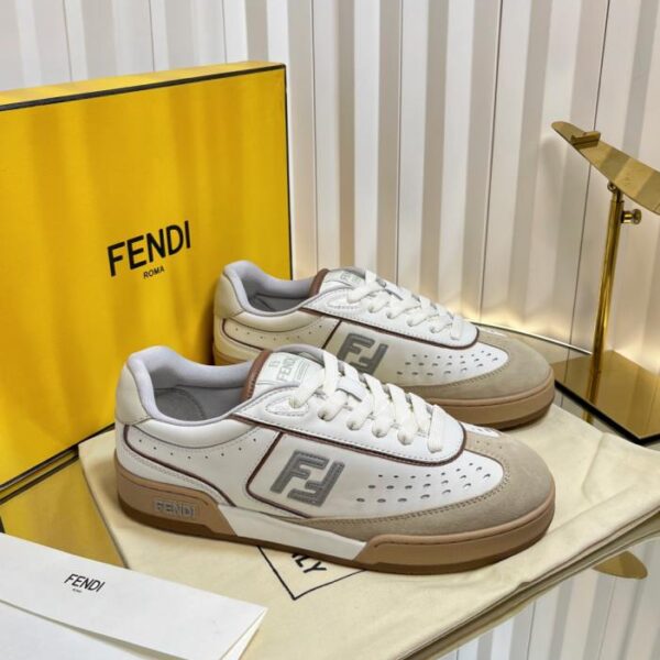 repliche,replica,perfette,siti di,affidabili,migliori siti,dove comprare,1:1,scarpe da ginnastica Fendi abbina le ultime scarpe casual e sportive (NLARW)