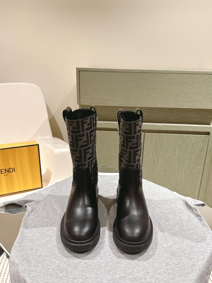 repliche,replica,perfette,siti di,affidabili,migliori siti,dove comprare,1:1,scarpe da ginnastica Stivali da passerella Fendi di alta gamma (HD2OM) repliche,replica,perfette,siti di,affidabili,migliori siti,dove comprare,1:1,scarpe da ginnastica Stivali da passerella Fendi di alta gamma (HD2OM)