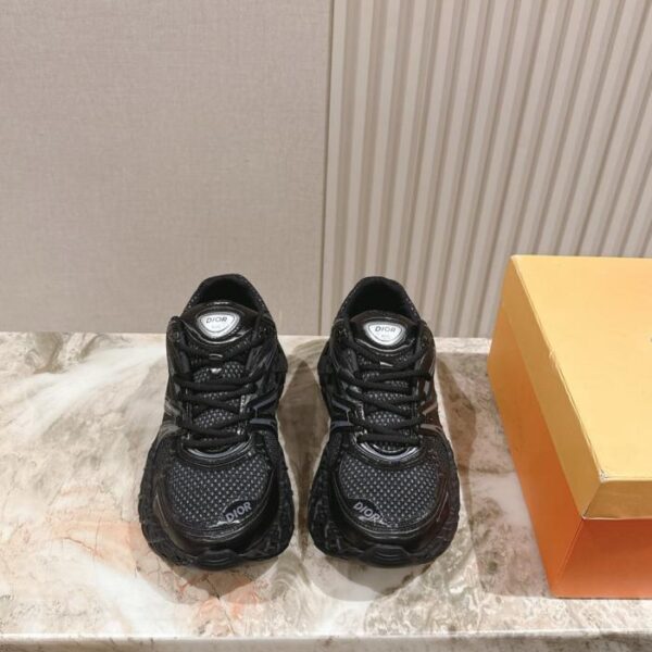 repliche,replica,perfette,siti di,affidabili,migliori siti,dove comprare,1:1,scarpe da ginnastica Le ultime scarpe casual da papà di Dior (T1OFW)