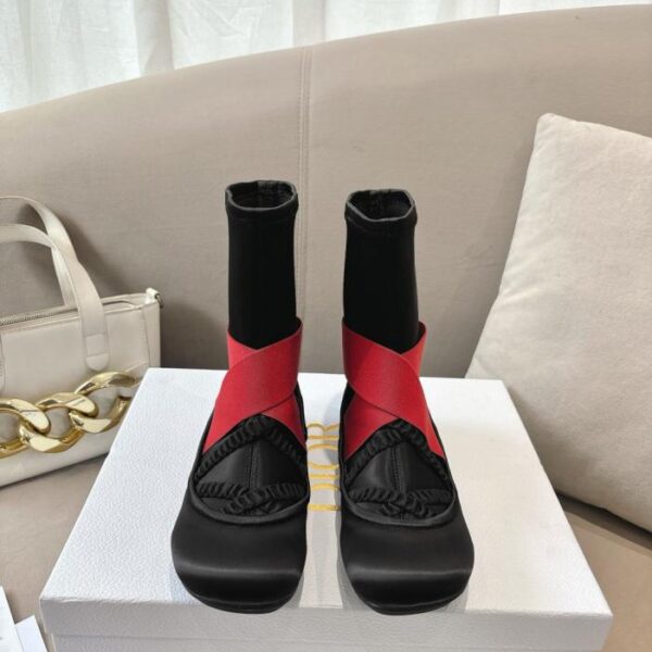 repliche,replica,perfette,siti di,affidabili,migliori siti,dove comprare,1:1,scarpe da ginnastica Dior autunno inizio autunno serie scarpe stivali elasticizzati da ballerina (J)