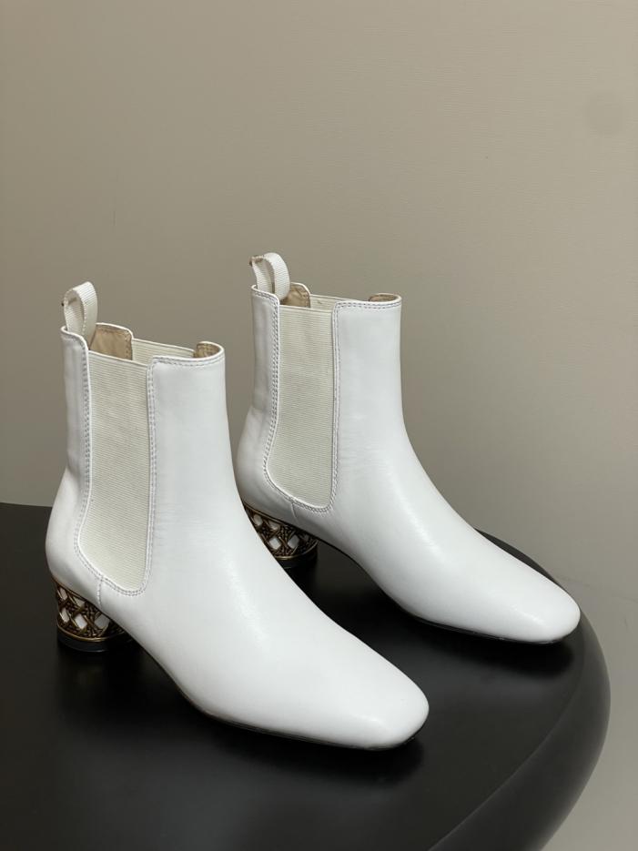 repliche,replica,perfette,siti di,affidabili,migliori siti,dove comprare,1:1,scarpe da ginnastica Nuovi stivaletti Dior Icon con tacco tondo e tacco spesso elasticizzati per l’autunno e l’inverno (5N5NN) repliche,replica,perfette,siti di,affidabili,migliori siti,dove comprare,1:1,scarpe da ginnastica Nuovi stivaletti Dior Icon con tacco tondo e tacco spesso elasticizzati per l’autunno e l’inverno (5N5NN)