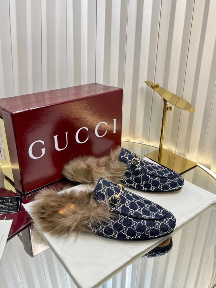 repliche,replica,perfette,siti di,affidabili,migliori siti,dove comprare,1:1,scarpe da ginnastica Le ultime pantofole in lana toscana colorate del bancone GUCCI (CLRFR) repliche,replica,perfette,siti di,affidabili,migliori siti,dove comprare,1:1,scarpe da ginnastica Le ultime pantofole in lana toscana colorate del bancone GUCCI (CLRFR)