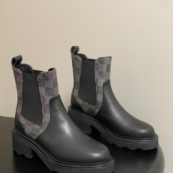 repliche,replica,perfette,siti di,affidabili,migliori siti,dove comprare,1:1,scarpe da ginnastica Stivaletti Chelsea con tacco alto e suola spessa in pelle elasticizzata a scacchiera con fiori antichi di Louis Vuitton LV BEAUBOURG (85E0V)