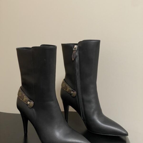 repliche,replica,perfette,siti di,affidabili,migliori siti,dove comprare,1:1,scarpe da ginnastica Stivaletti Louis Vuitton Lv LEGACY con tacco alto e punta stivaletti bassi (GHY76)