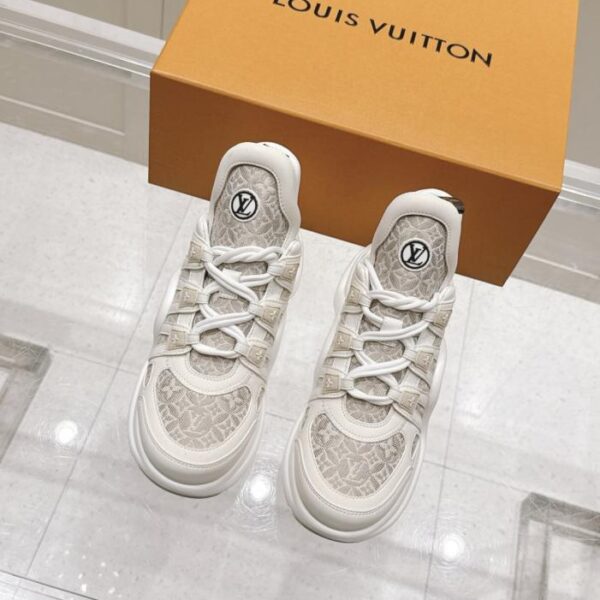 repliche,replica,perfette,siti di,affidabili,migliori siti,dove comprare,1:1,scarpe da ginnastica Scarpe da ginnastica classiche da papà della serie Archlight di Louis Vuitton con ponte ad arco (5MKVX)