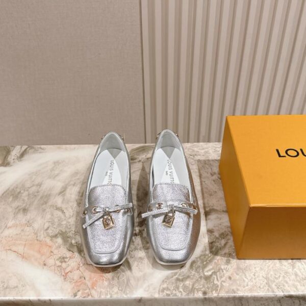 repliche,replica,perfette,siti di,affidabili,migliori siti,dove comprare,1:1,scarpe da ginnastica Le ultime scarpe da ginnastica tedesche retrò di Louis Vuitton (4AUJD)