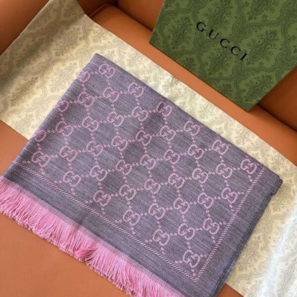 repliche,replica,perfette,siti di,affidabili,migliori siti,dove comprare,1:1,scarpe da ginnastica Sciarpa scialle Gucci in 100% lana jacquard double-face (H4Q0N)