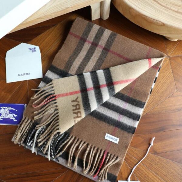 repliche,replica,perfette,siti di,affidabili,migliori siti,dove comprare,1:1,scarpe da ginnastica Sciarpa in cashmere jacquard bicolore Burberry (0MCNA)