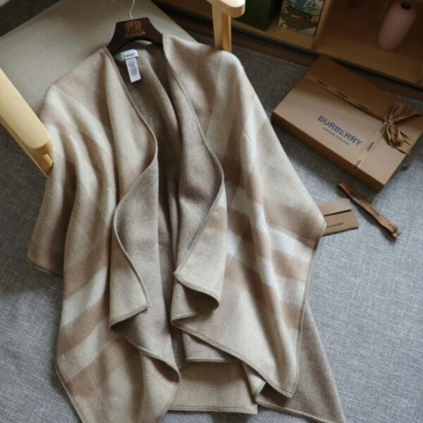 repliche,replica,perfette,siti di,affidabili,migliori siti,dove comprare,1:1,scarpe da ginnastica Mantella double-face Burberry 100% puro cashmere (3ATFL)